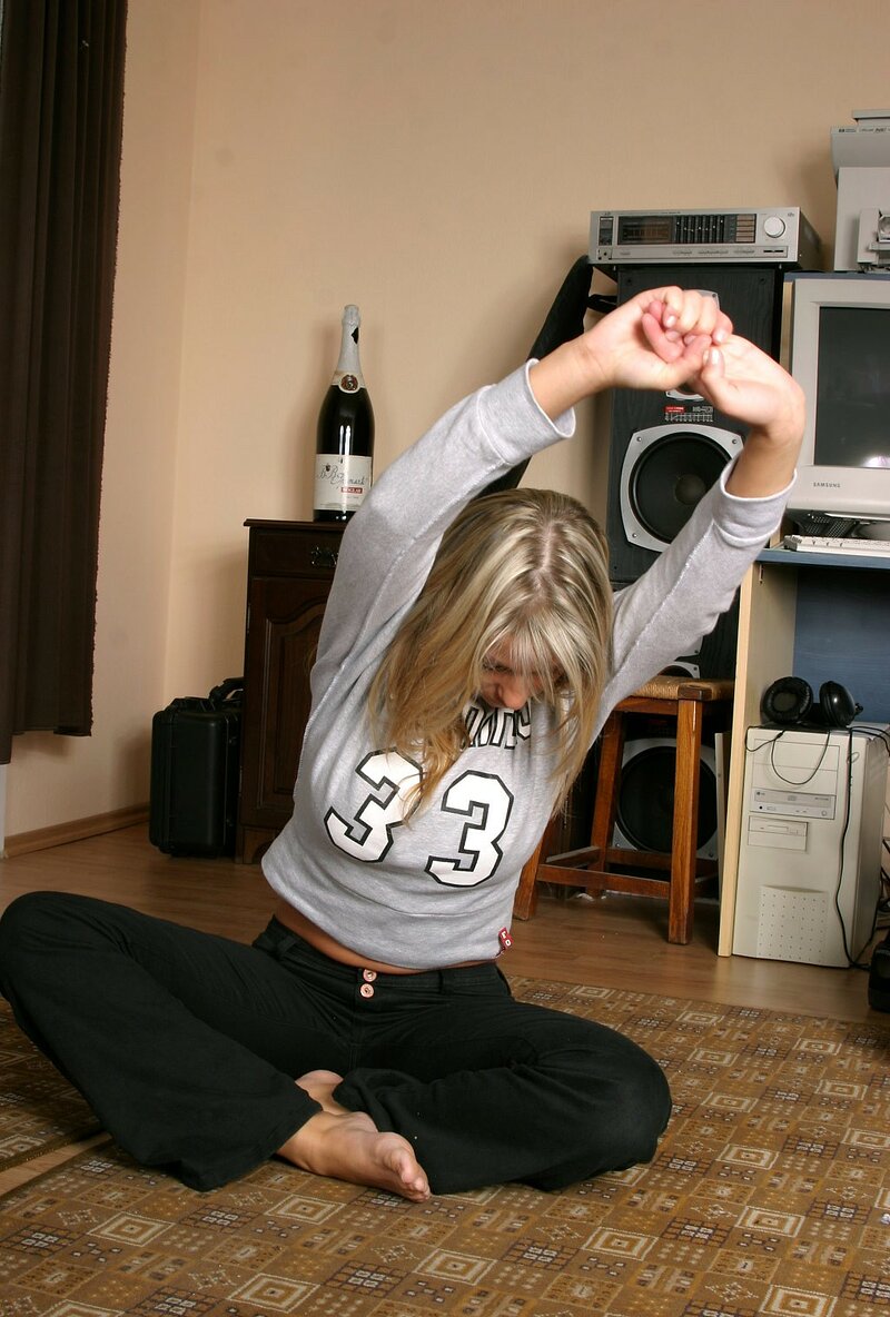 Лиза, 18 лет, 4 размер груди